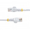 StarTech.com Câble réseau Cat5e UTP sans crochet de 1 m - Cordon Ethernet RJ45 anti-accroc - M M - Blanc