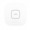 NETGEAR WAX630E 7800 Mbit s Blanc Connexion Ethernet, supportant l'alimentation via ce port (PoE)